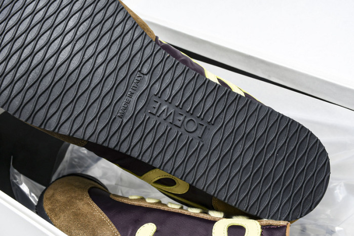 L*0ewe Ballet Runner LW-FOR12