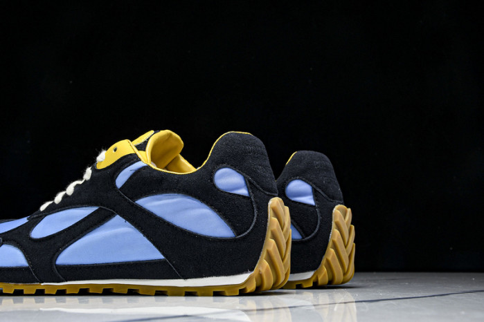 b0tt*ga Ven*ta sneaker