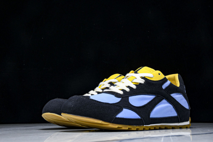 b0tt*ga Ven*ta sneaker