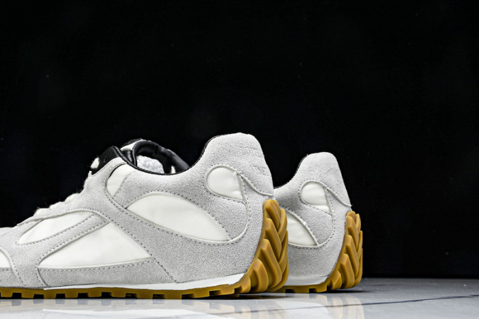 b0tt*ga Ven*ta sneaker