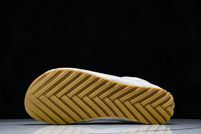 b0tt*ga Ven*ta sneaker