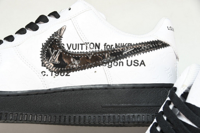 Nike Air Force 1  LV3369-101