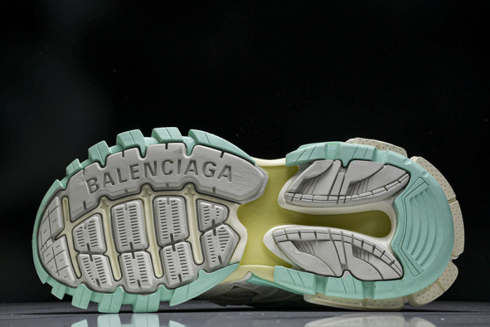 BLCG Track  2.0  W3AE2 3911