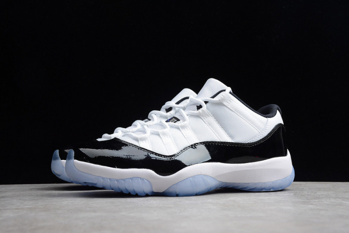 Jordan 11 Retro Low Concord 528895-153