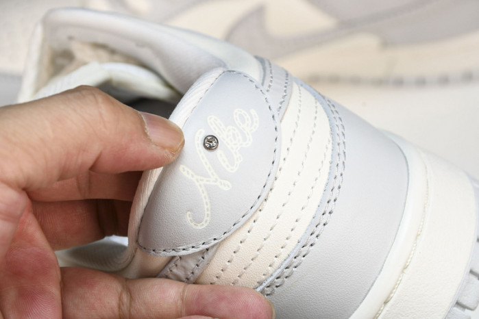 NIKE Dunk Low  "Needlework"  FJ4553-133