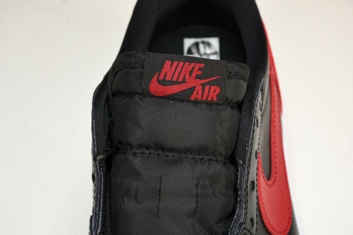 AIR JORDAN 1 Low Reverse Bred 705329-001