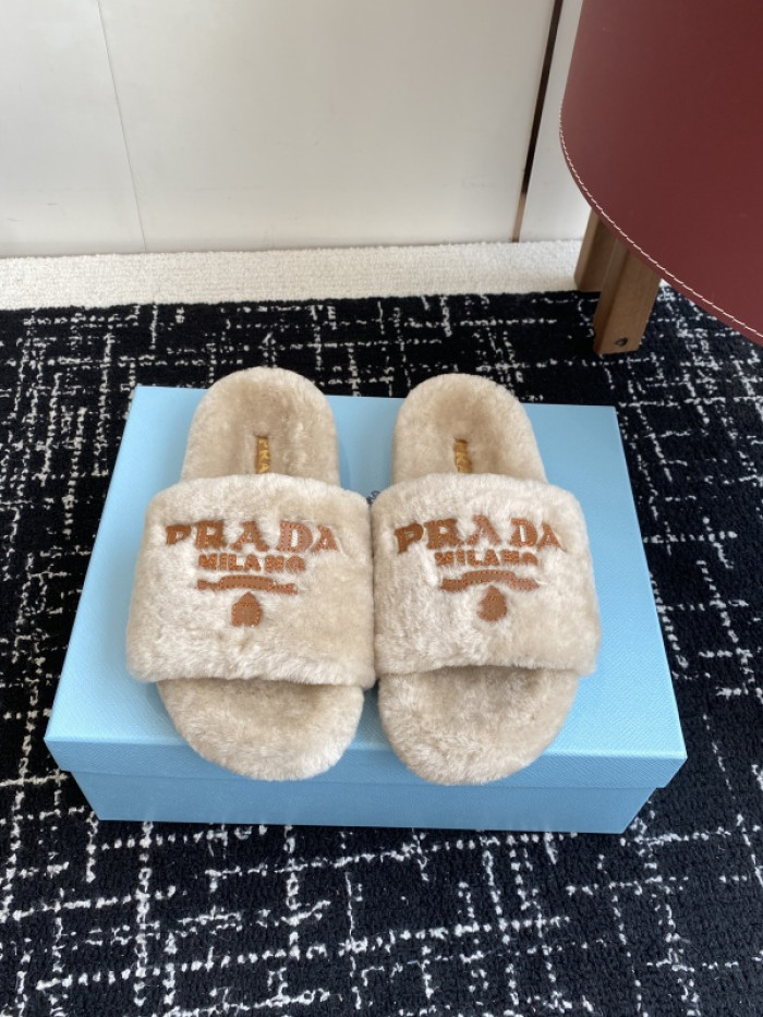 PRA*DA SLIPPERS