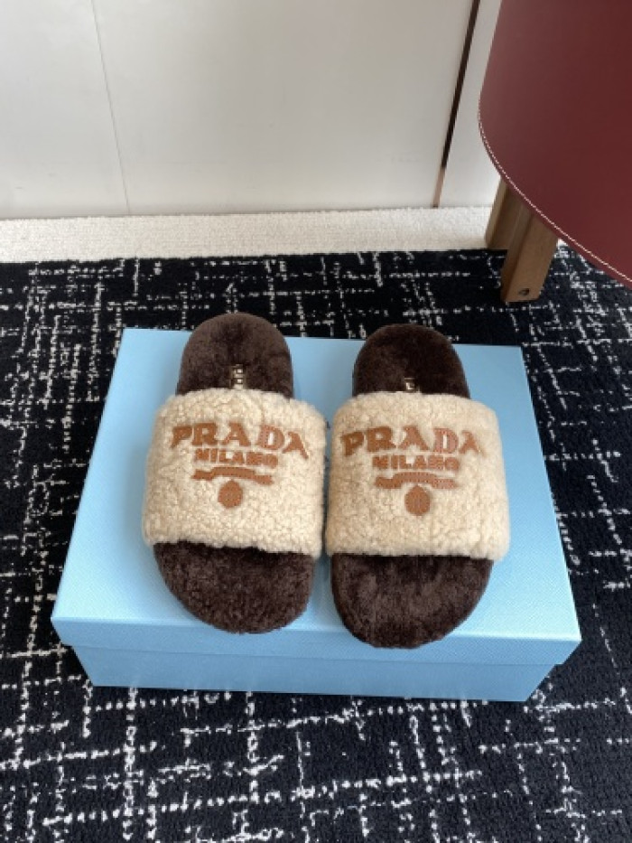 PRA*DA SLIPPERS