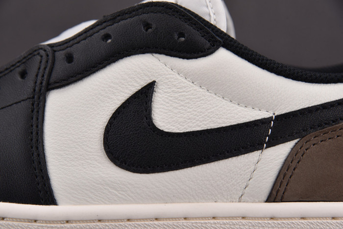 Air Jordan 1 Retro Low OG Mocha CZ0790-102