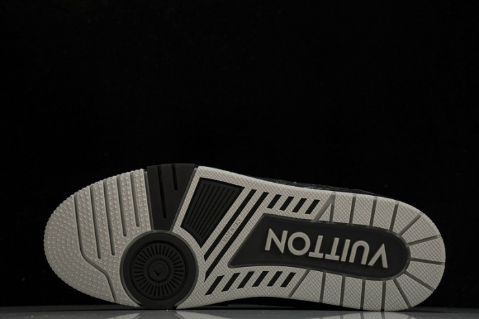 LV SNEAKER LOW 020401