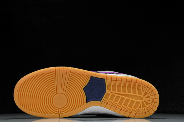 Nike Dunk Low x Rayssa Leal  FZ5251-001