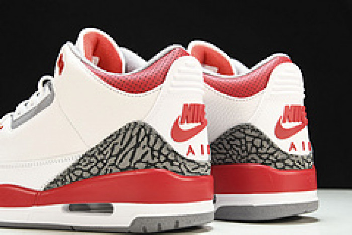 Air Jordan 3 OG “Fire Red” DN3707-160