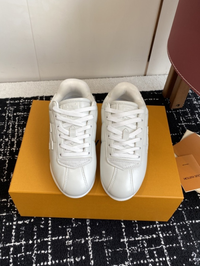 LV SNEAKER Buttersoft FOR-LV375