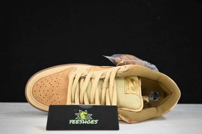 Nike DUNK LOW Pro 883232-700