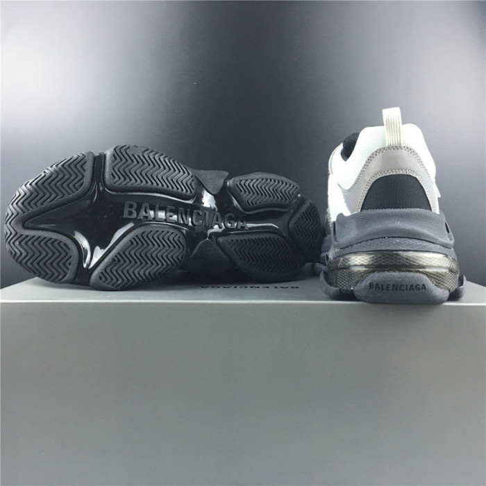 BLCG TRIPLE TRAINER ‘GRAY SILVER‘ 541624 W09E1 7320