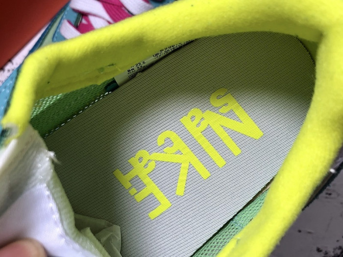 Sacai x Nike LVD Waffle Daybreak Running  BV0073-600